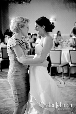 Best First Baptist Orlando Wedding photographer - Sandra Johnson (SJFoto.com)